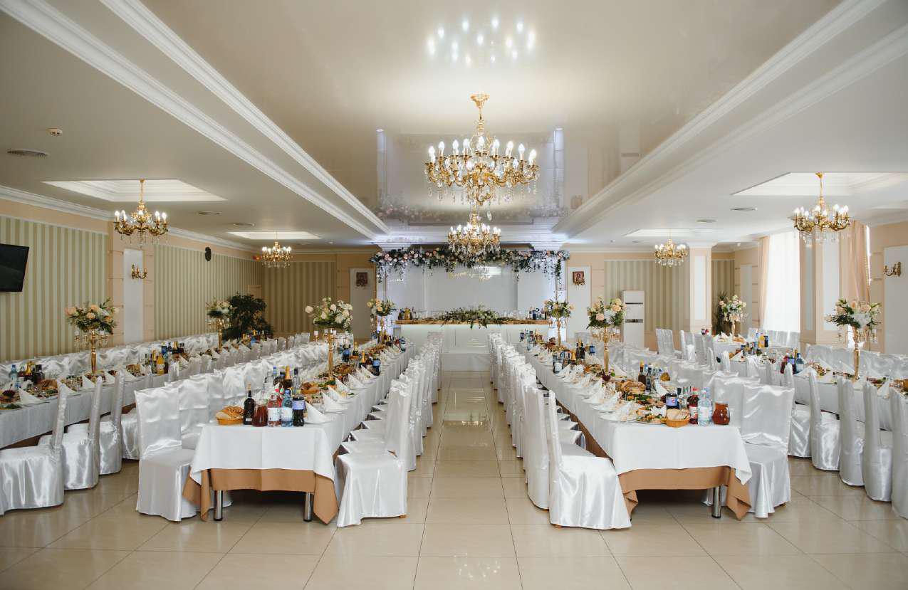 CLUB HOUSE MEETING HALL